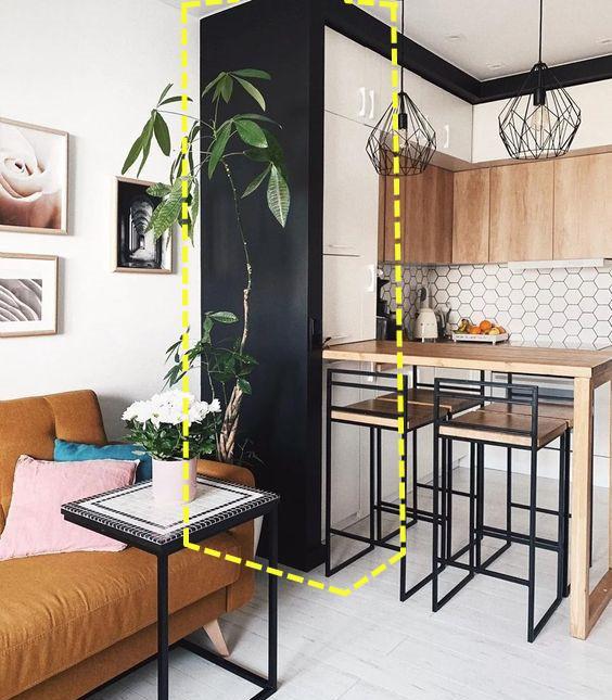 再装厨房都学学,开放式带吧台,侧面打20公分宽立柜,多2收纳地