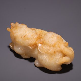 |旧藏·和田玉麒麟送书摆件