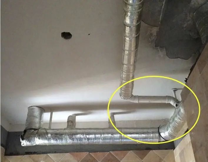 包水管用这种材料，隔音效果不比砖砌差，最关键是方便好拆卸！