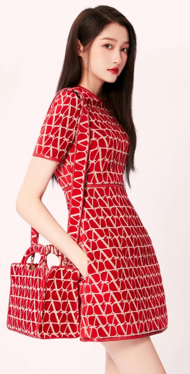 关晓彤|关晓彤,腿不是一般长