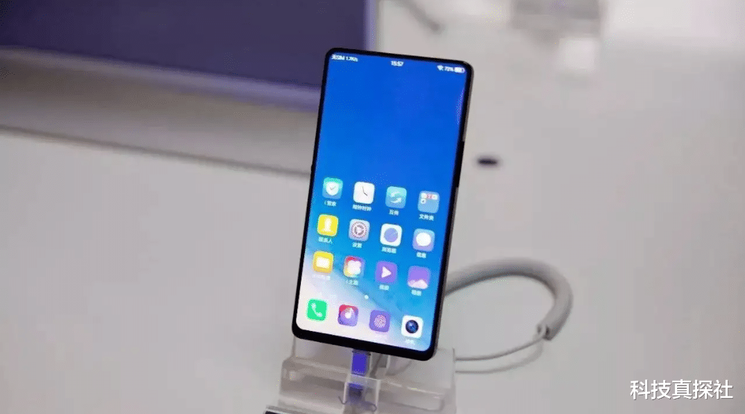 vivo|凭什么vivo能扛起国产手机的大旗？一直被误解，直到2018年