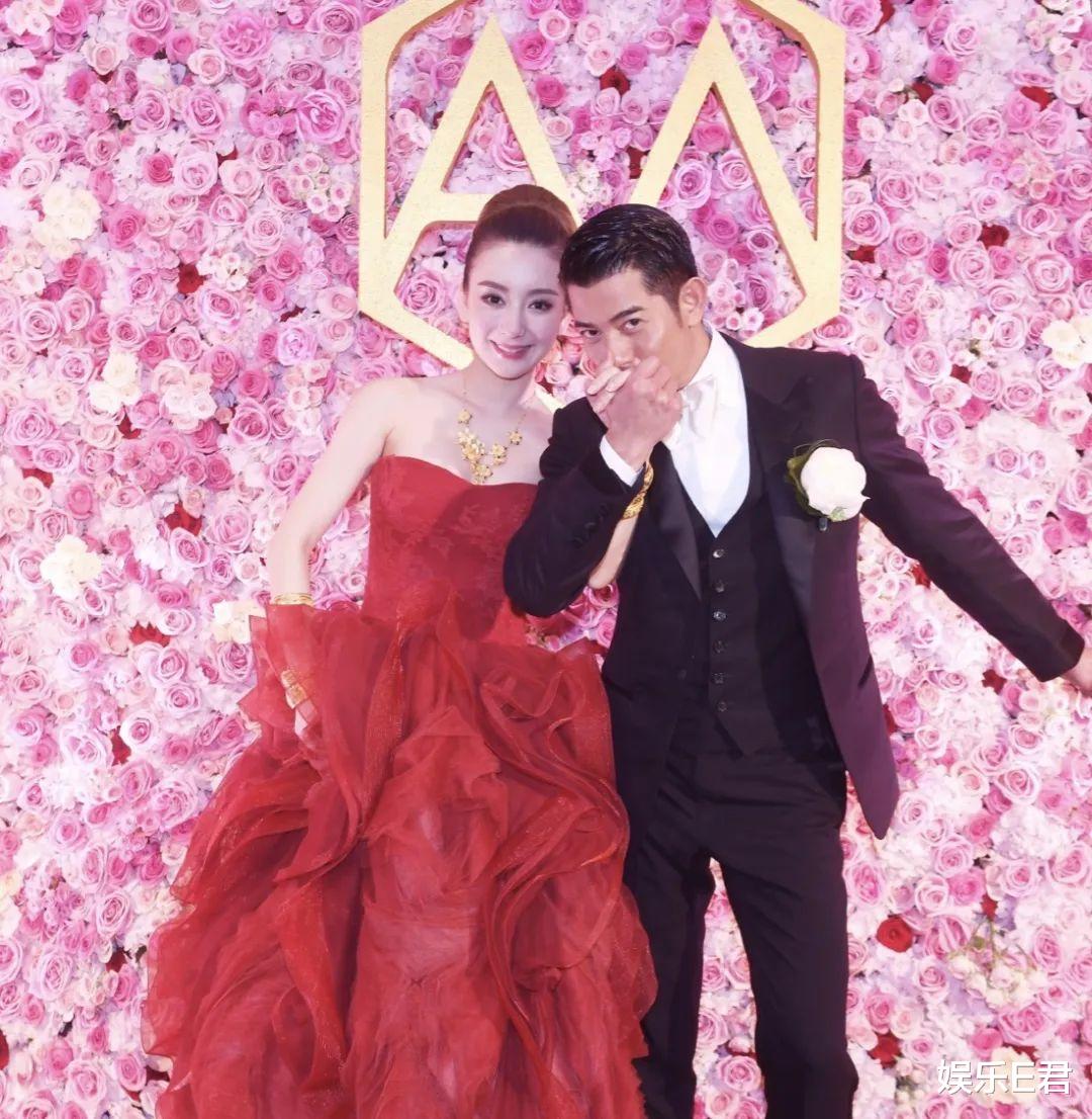 熊黛林|方媛晒与郭富城合照秀恩爱，熊黛林也搬出全家福，这对冤家又撞上了