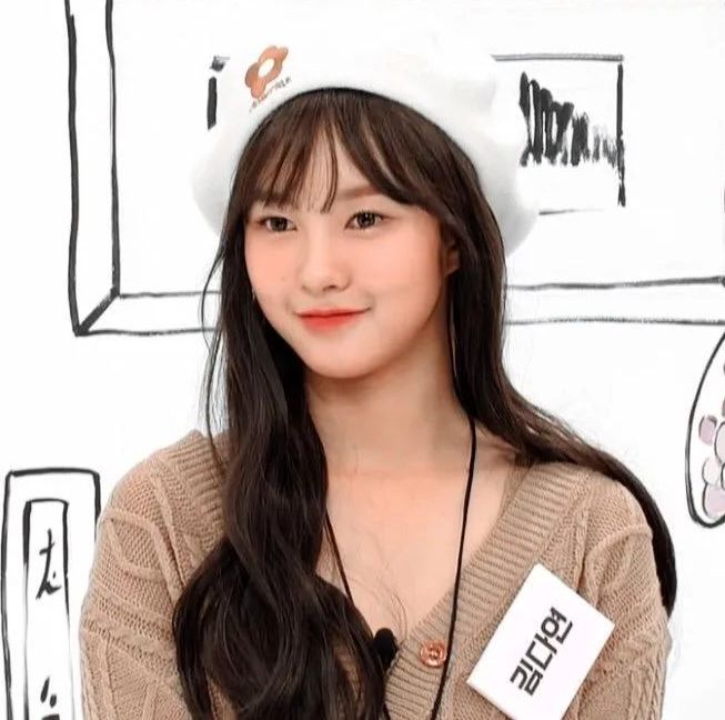 沈小婷|不得不服！女团出道一个月，成员集体换脸？