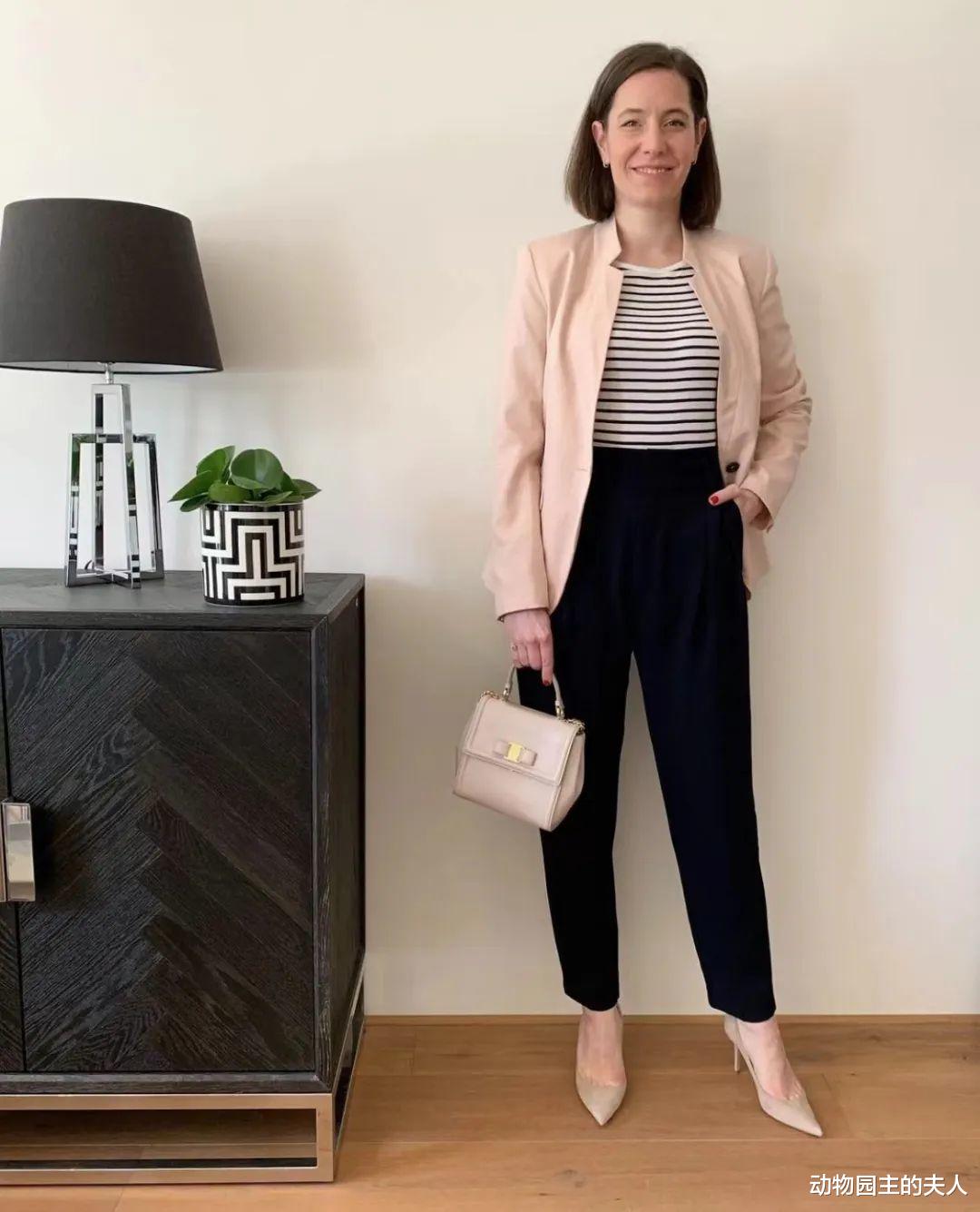 穿衣搭配|职场穿搭怎么高效又节约 这位博主的商务休闲穿搭告诉你