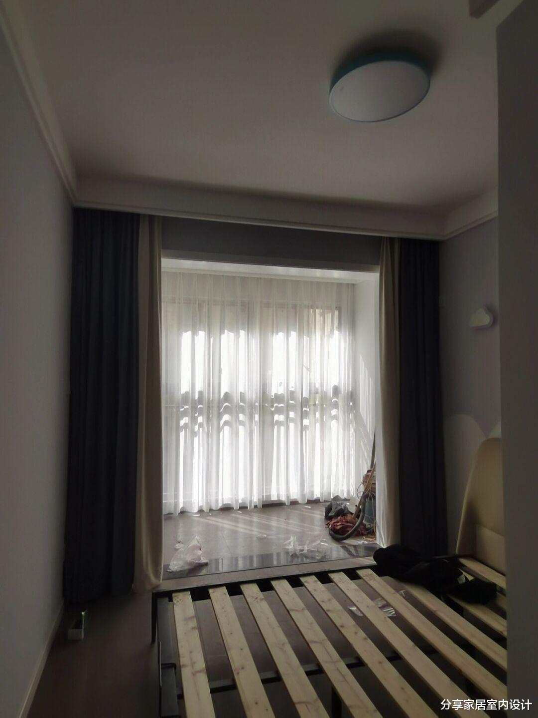 新房简单装修,家具进场很有家的味道,电视墙不做造型很耐看!