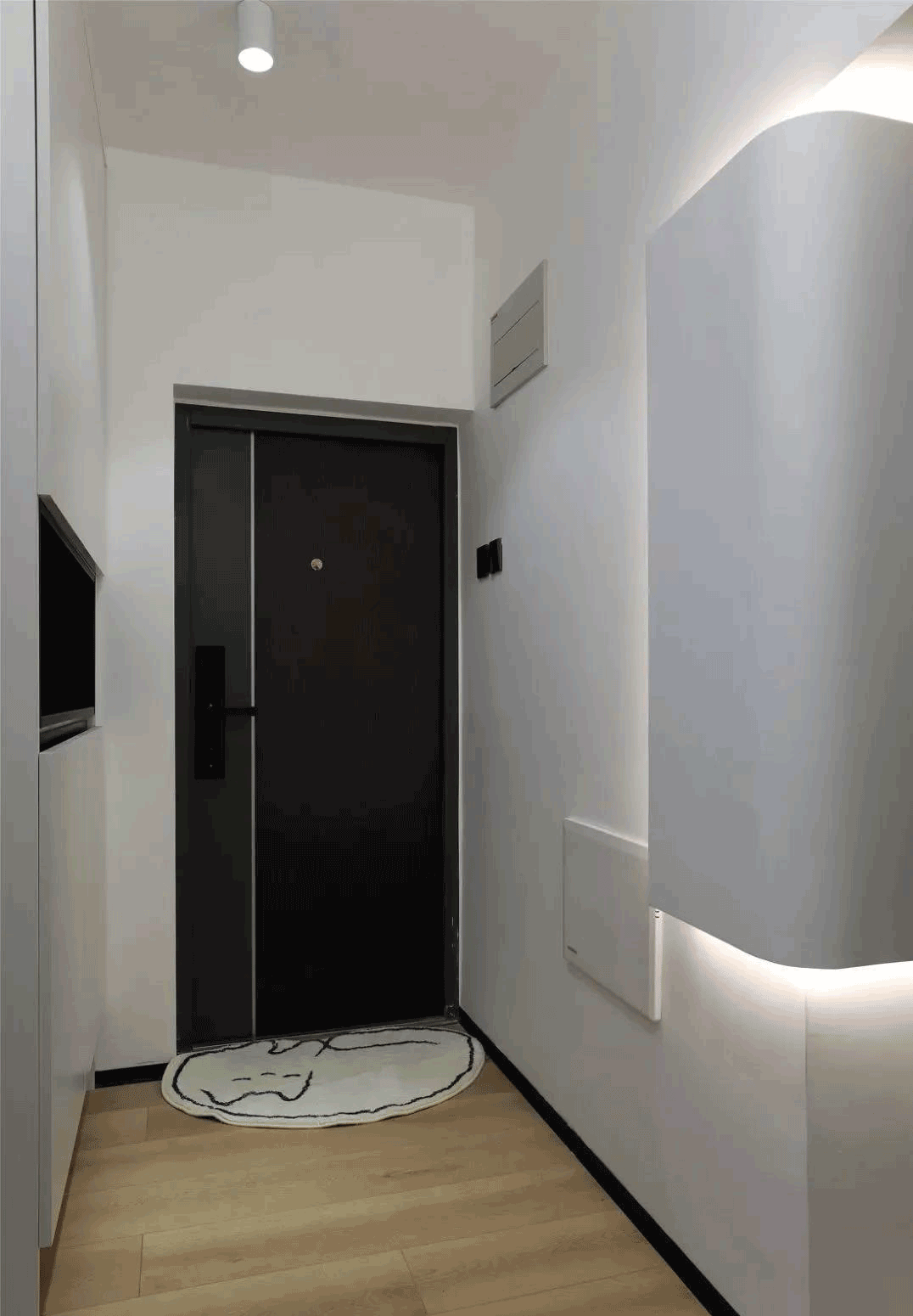 她家60㎡“渣户型”,改造后应有尽有,电视背景墙太美了,晒晒!