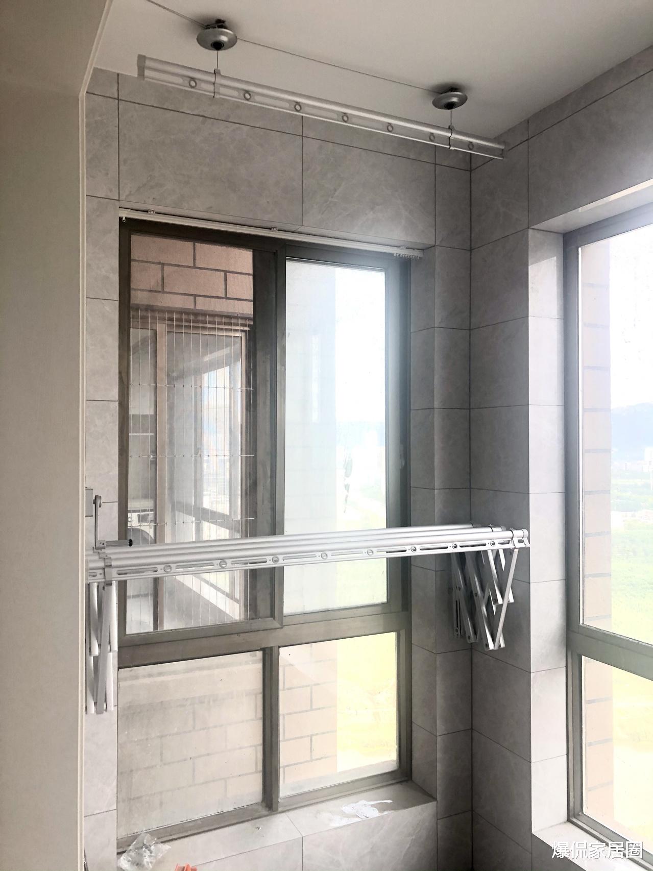 为什么越来越多人阳台不装晾衣架?只有真正尝试过,才知道有多爽