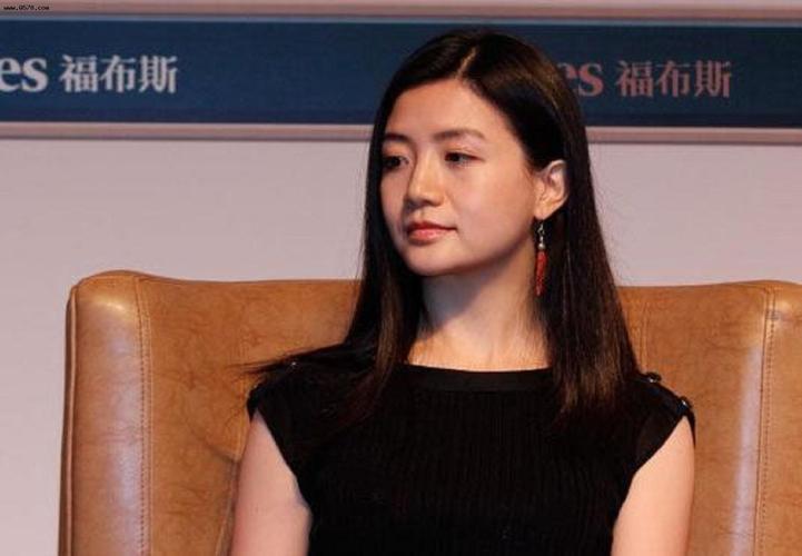 李颖|马云背后的女富豪:颜值堪比奶茶妹妹,30岁身家百亿却至今未婚?