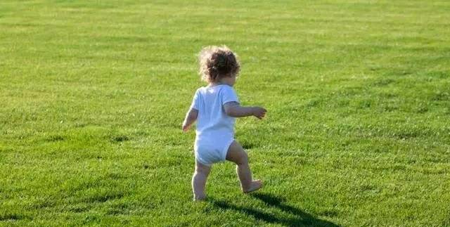 滑膜炎|孩子感冒后突然腿疼，可能是得了这个病，尤其是3-14岁的娃要注意