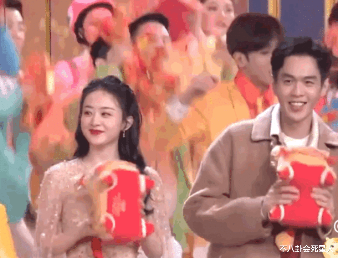 春晚|春晚女明星的状态，一个比一个绝美，刘涛美到让人挪不开眼！