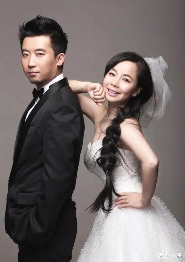 王二妮|\星光大道\王二妮: 放弃百万年薪下嫁农村, 婚后被婆婆当亲女儿疼爱