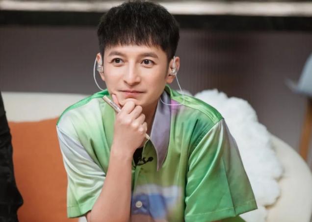 龙丹妮|“不包售后”龙丹妮：曾质疑肖战的暖男人设，和李维嘉传出绯闻