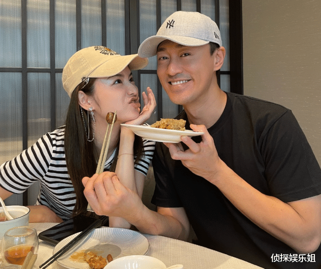 小姐姐|林峯端午携妻与友人小聚,张馨月对老公撒娇卖萌,无名指钻戒抢镜