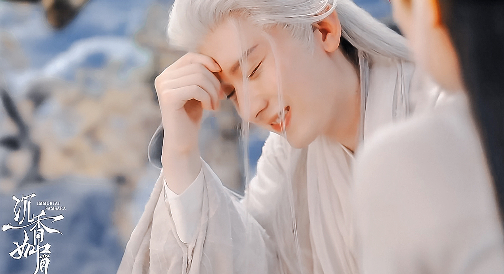 沉香如屑|《沉香如屑》将定档！成毅白发古装好绝，杨紫搞怪卖萌惹人爱！