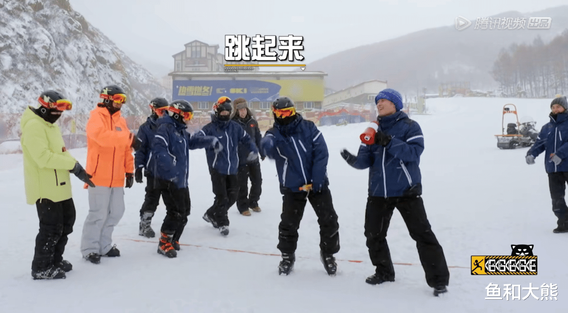 彭昱畅|欺负老实人？彭昱畅按规则玩游戏被罚输引争议，导演不作为是主因