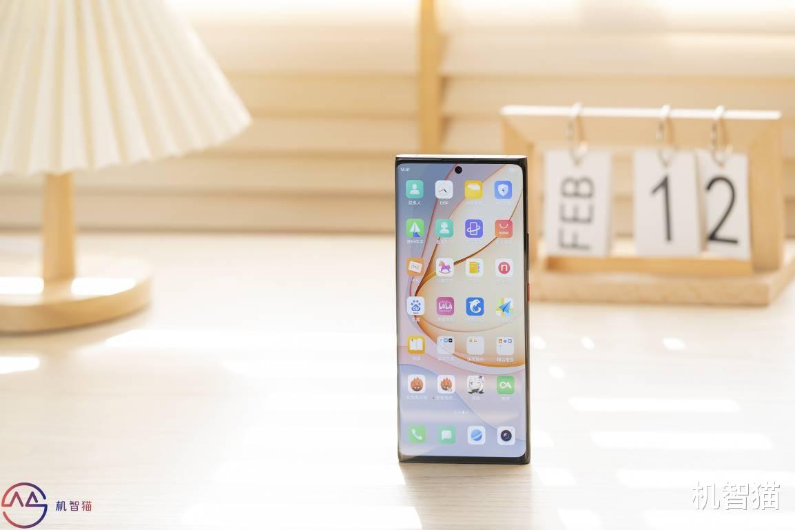 努比亚|3399元起!全球首款35mm人文主摄旗舰发布