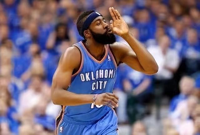 NBA史上五笔明赚实亏的交易:杰里韦斯特豪赌科比,坑苦黄蜂