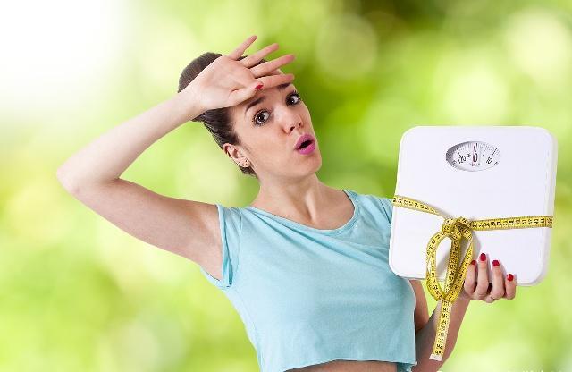 运动 女性155-175cm标准体重对照表，若你超过这个体重，属于偏重！