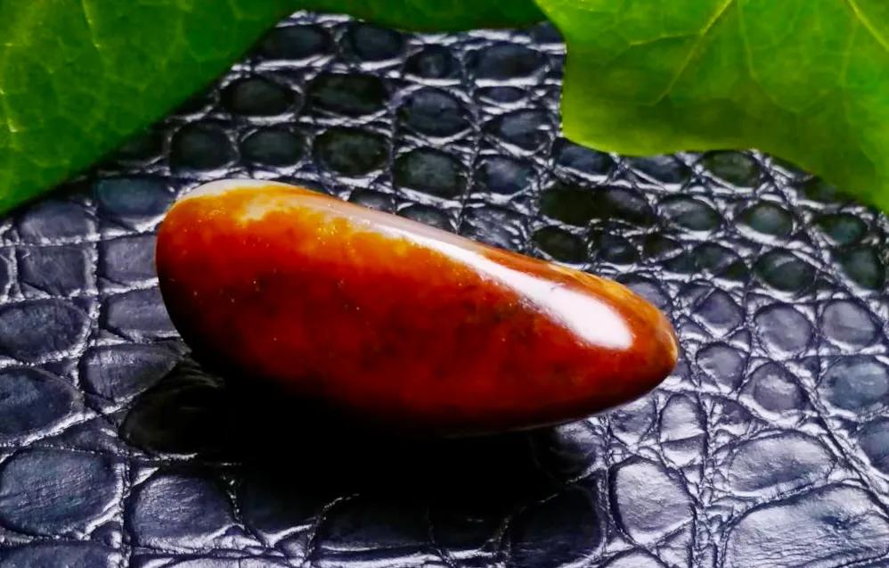 |独一无二的天赐之物！和田玉原籽！