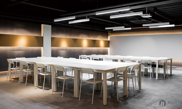 大学|办公室装饰设计有哪些讲究?