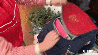 购房置业|“老家旧房子打扫出来的瓶子,能不能换一套房?”要海景房!