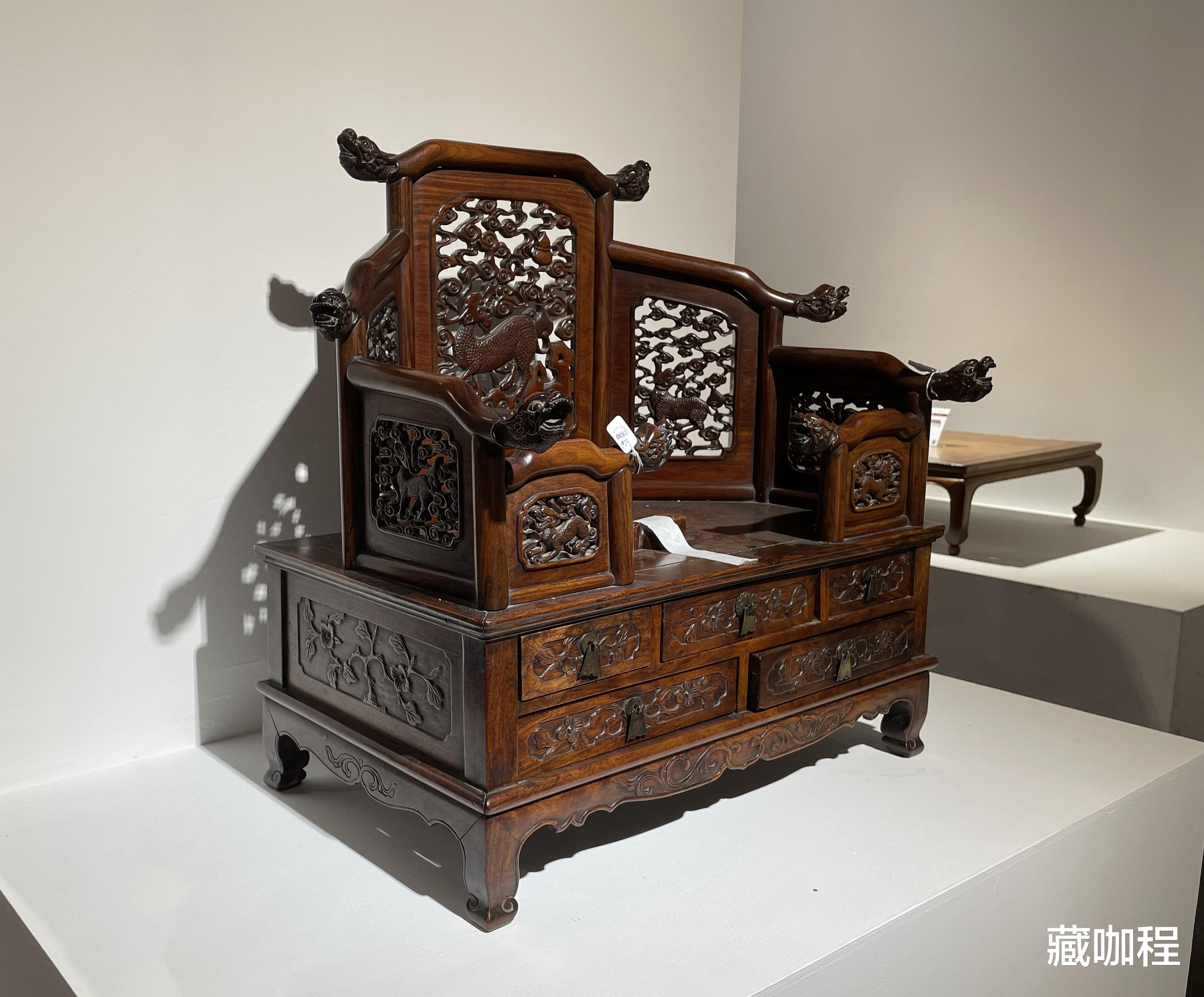 高束腰台座竖五屏风,清黄花梨镜台无底价起拍