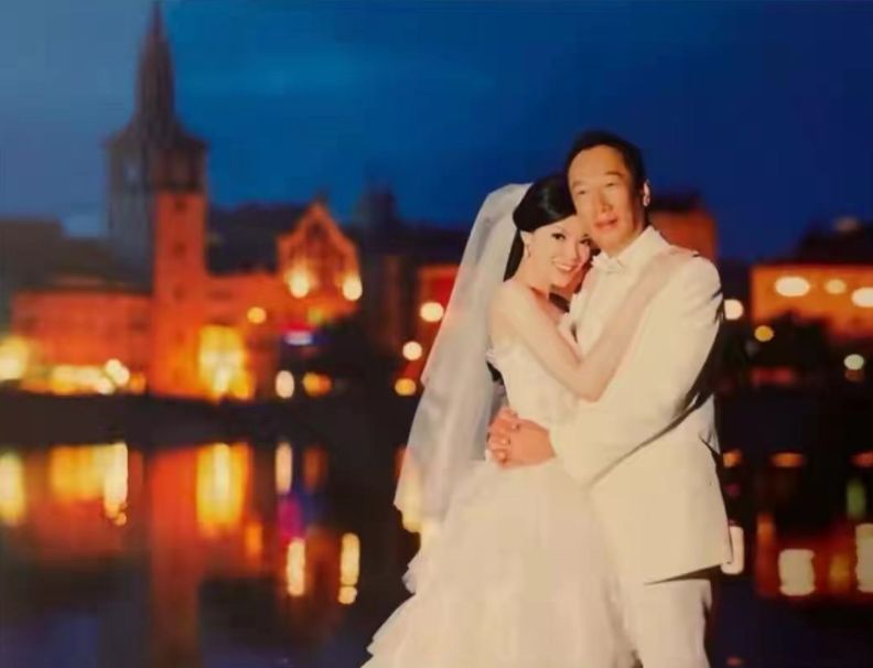 刘诗诗|嫁给郭台铭当百亿豪门女主人,曾馨莹凭什么“击败”林志玲刘嘉玲