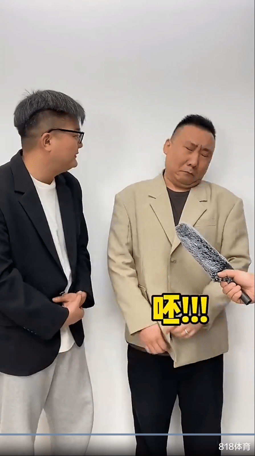 相声|天津相声回呛董路: 你关注过老坛酸菜吗? 每天拿脚踩过吗? 你就是酸菜盲!