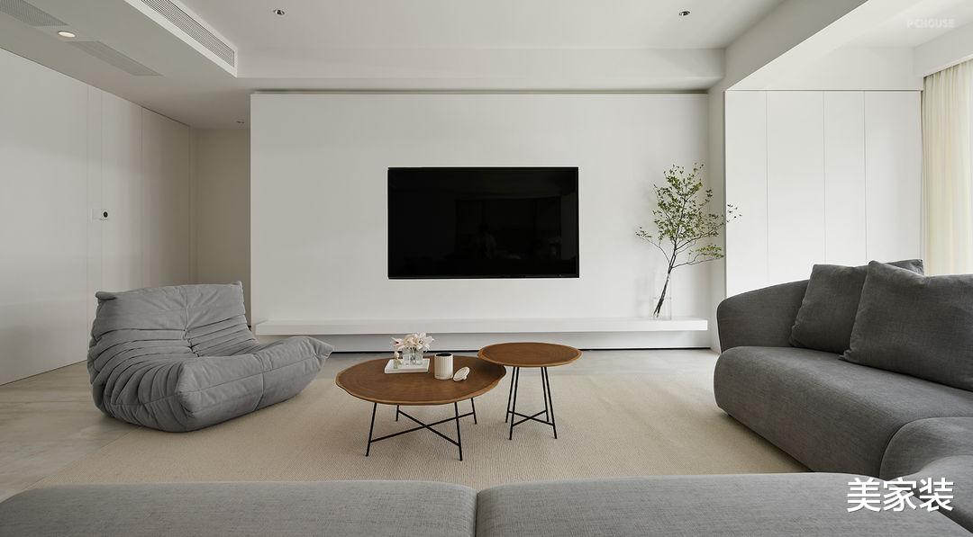 简约雅致的现代居住空间，追求简洁，收获舒适感