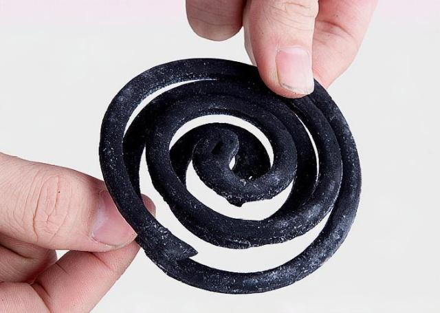 多数人不知蚊子怕啥?教你一个小窍门,开窗都不怕,整夜安睡