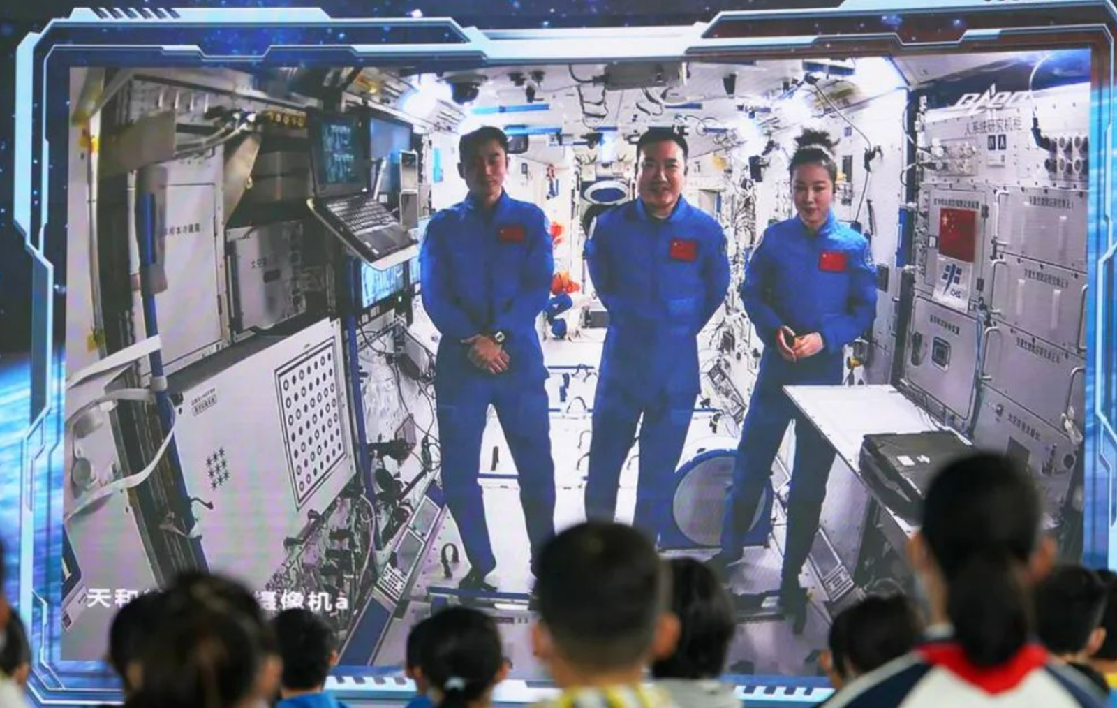 女航天员在太空执行任务期间,如果碰上生理期,该如何解决?