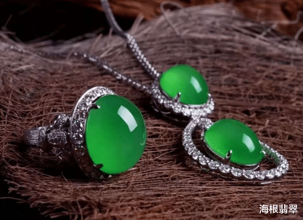 黄景瑜|敢与贝克汉姆妻子抢珠宝？精明女子韩雪热衷珠宝投资，或许受了他的影响？