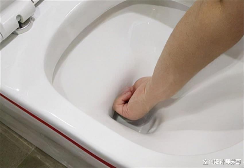 千元马桶和百元马桶有何差别?商家这几句话道出“真相”,别踩雷