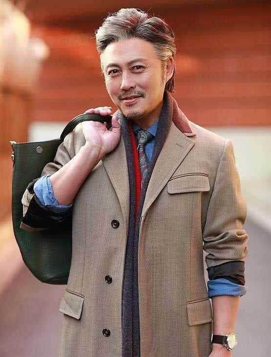 |港星为啥不显老?而且看起来更有气质?