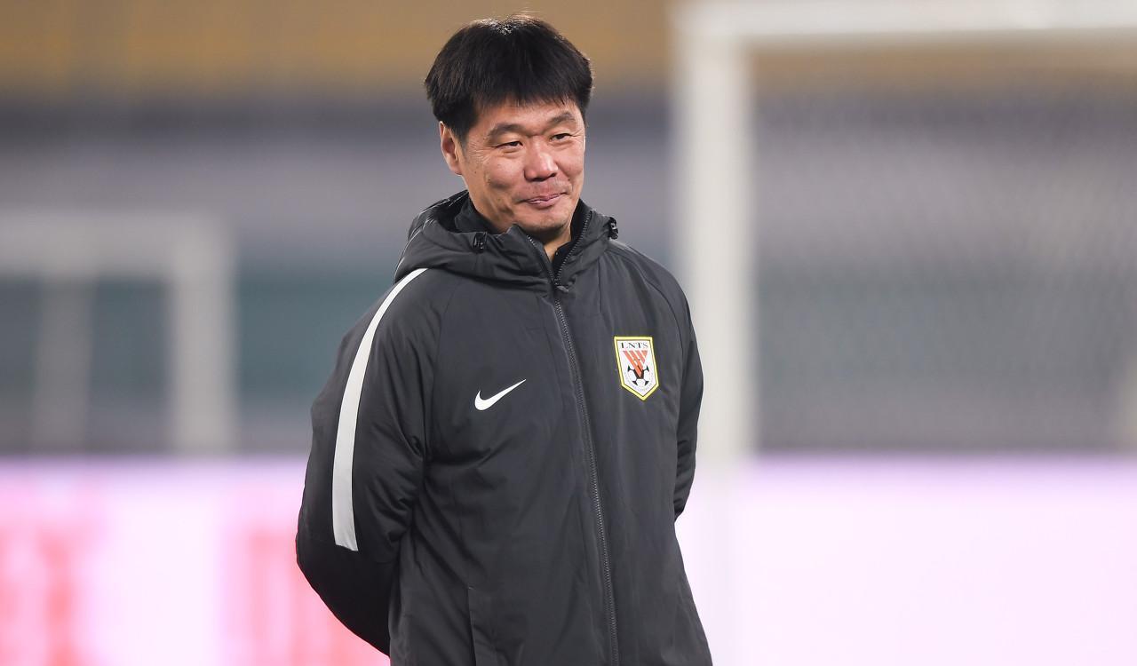 國(guó)足|國(guó)足規(guī)?？胺Q空前，亮相第一天牌面巨大，國(guó)足新團(tuán)隊(duì)誕生！