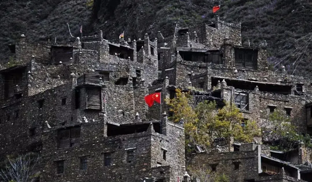 洛阳|再过半月!成都周边这个仙境,拥有最完美秋天