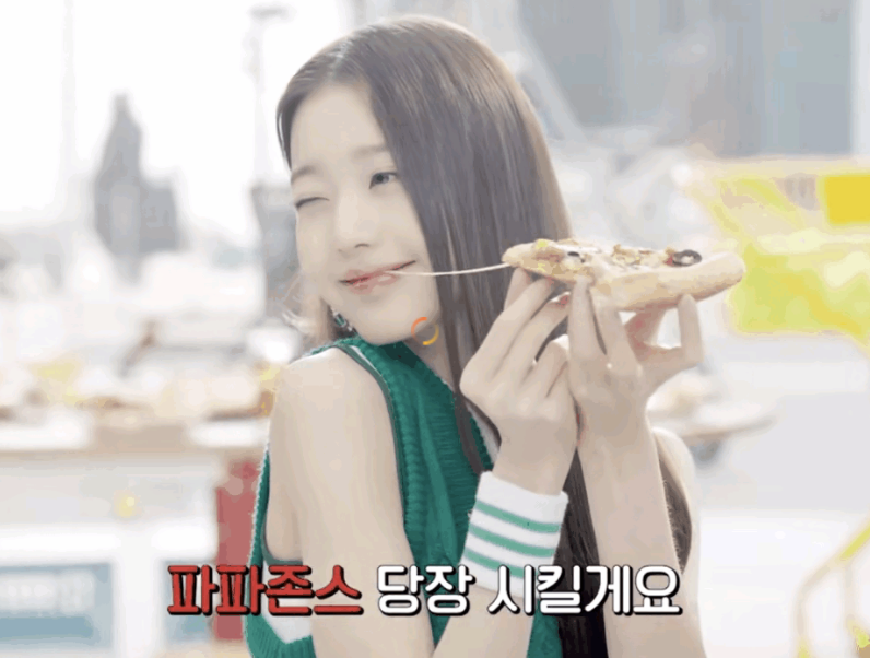 小S|小S15岁二女儿晒美国度假照，Lily自称沙滩女孩，秀大长腿超自信