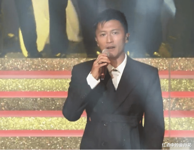 刘德华|换了搭档不要紧!华仔时隔20多年再唱《中国人》,还是熟悉的味道