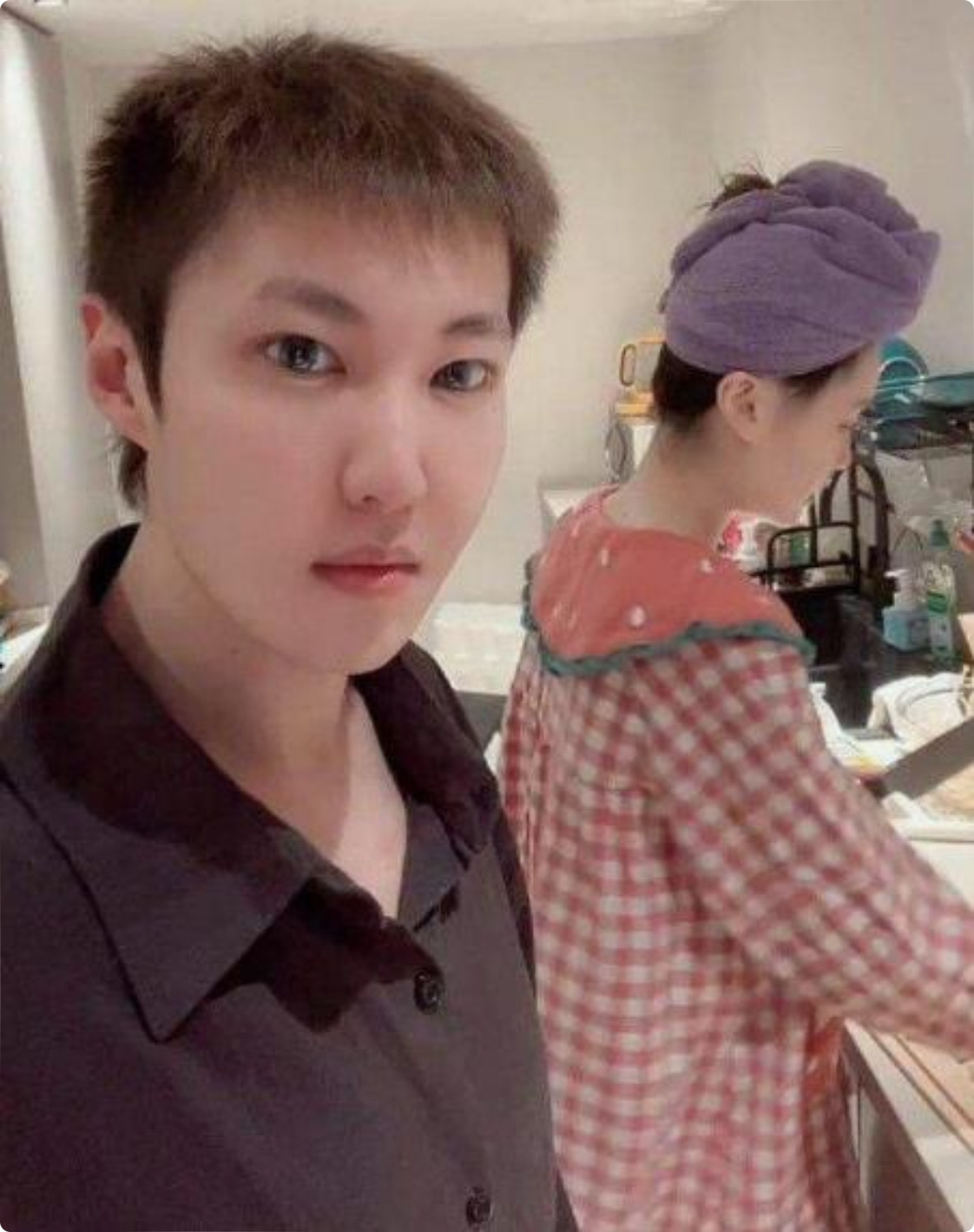 赵本山|赵本山哭了！女儿不听劝告执意与男友同居备孕，老赵该何去何从？