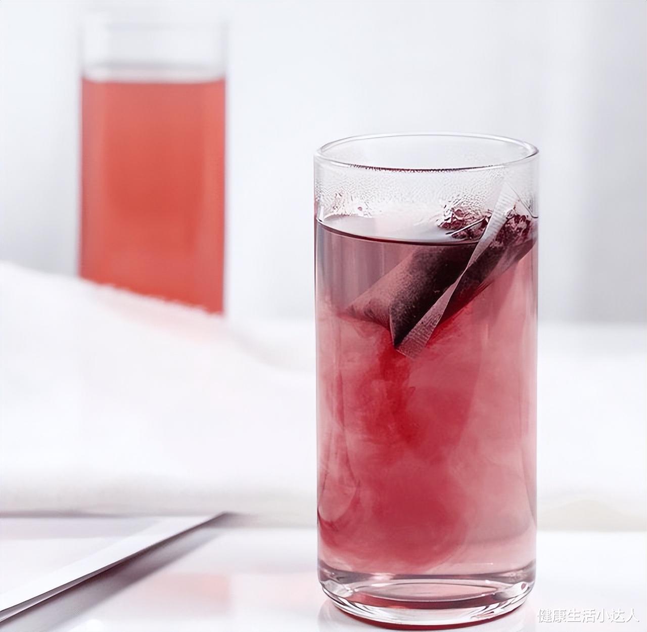 抗癌|男人,出现5个“丑态”,说明你老了,只占一个,也不年轻了