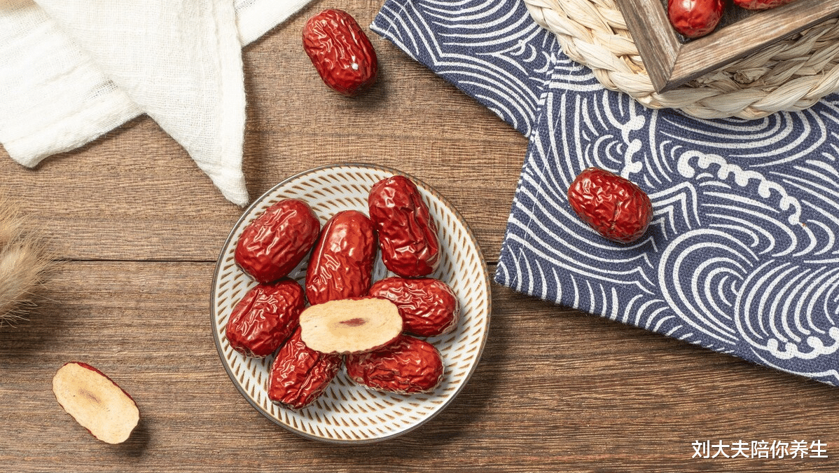 脾胃|五脏有“疾”,或许跟脾胃有关?4种食物要多吃,健脾养胃还祛湿