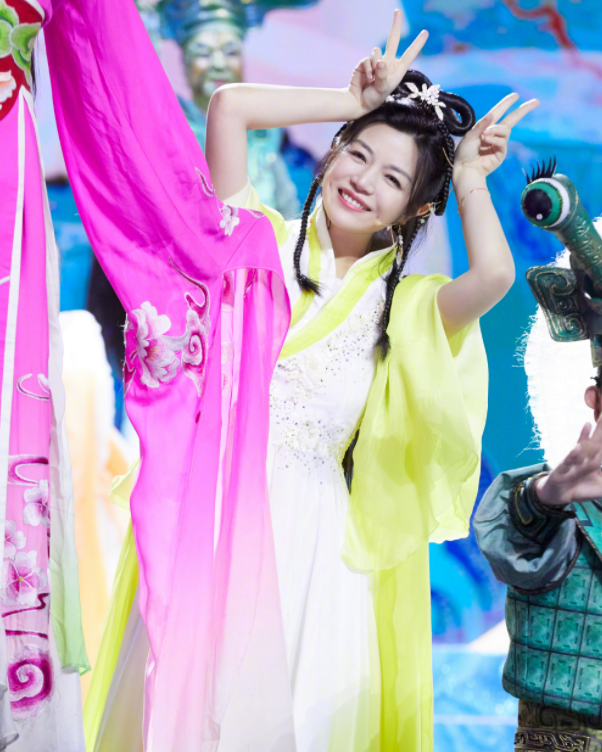 陈妍希|国民初恋,38岁仍保持着一张初恋脸,古装造型曝光,网友:美爆了