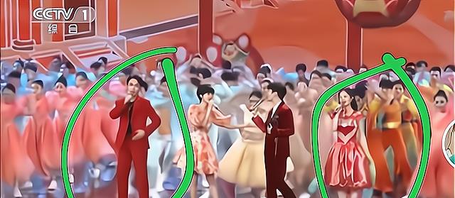 演员的诞生|赵丽颖春晚表演曝光:穿蓬蓬裙站在边上,和朱一龙隔开距离