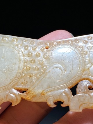 和田玉籽料|明以前 熟坑 和田玉籽料 白玉 瑞兽纹 玉珮