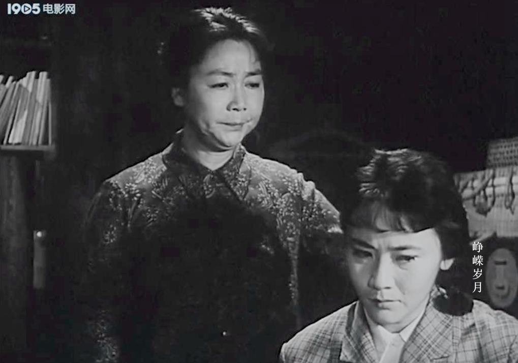 顾永菲|久违的前上影演员顾永菲现身,《雷雨》演繁漪,孙道临铜像前献花