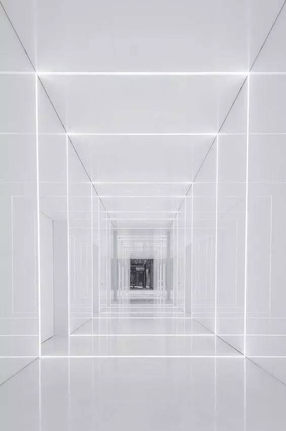 墙上开凹槽嵌入灯带,未来家居照明它才是主流,比装吊灯高级多了!