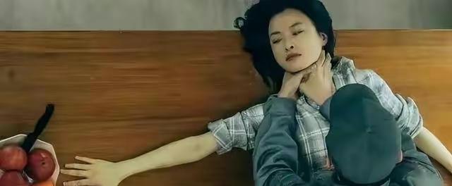 马吟吟|一首200多亿点击的《溯》都没捧红马吟吟,到底是为什么