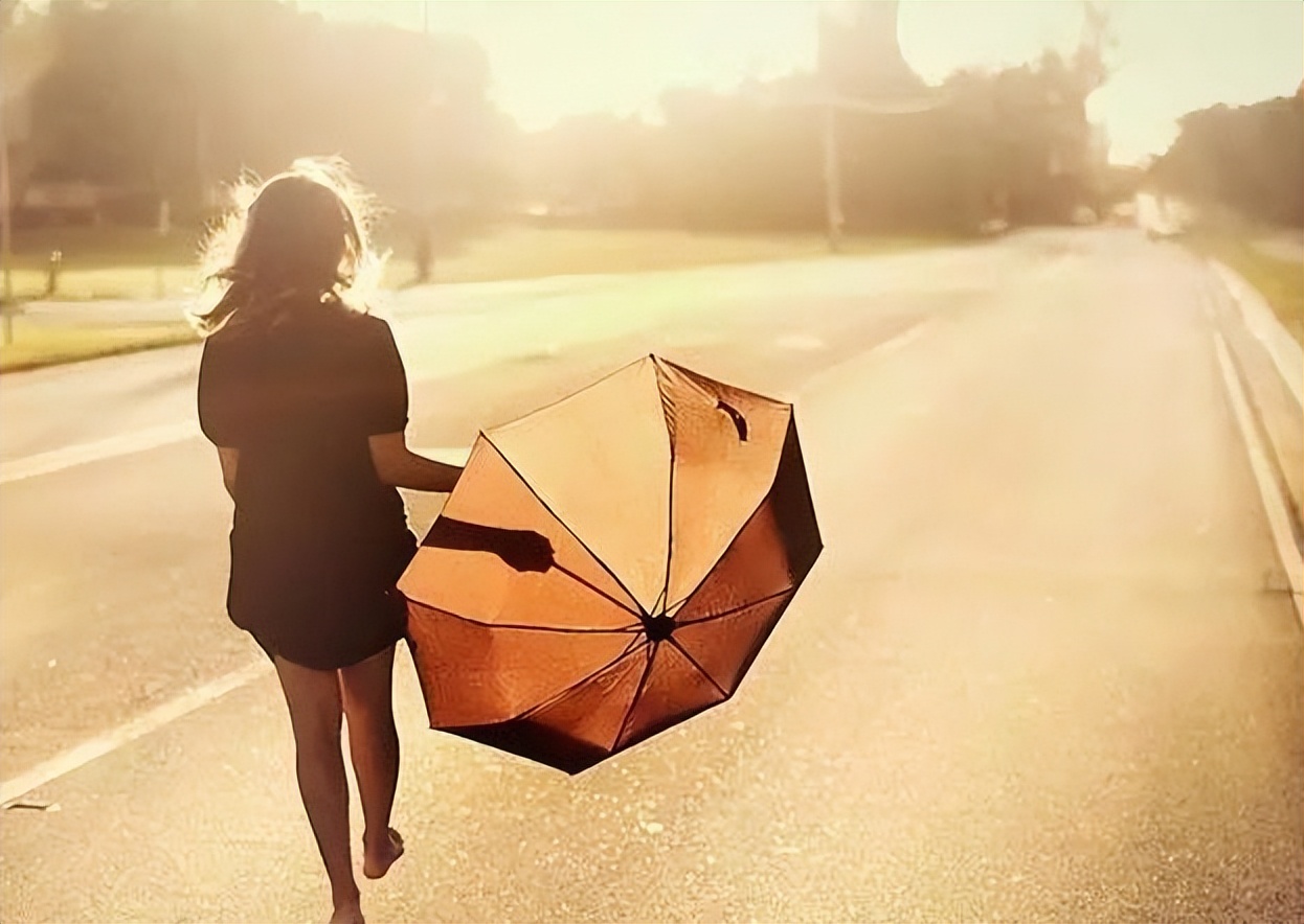 |有一种人，在微信上，关闭了朋友圈