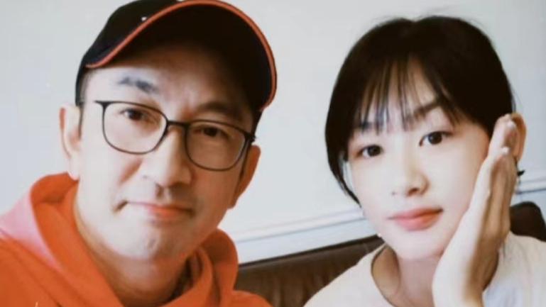 吴启华|贵气！知名港星13岁女儿读国际学校学费超21万，条件优越引羡慕