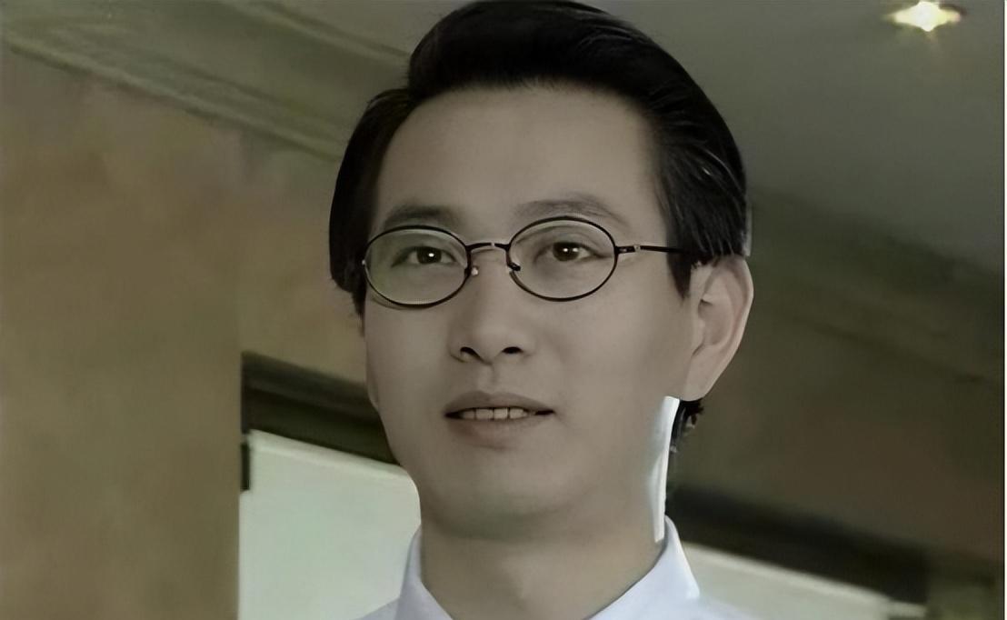 姚刚|演员姚刚：对婚姻不愿将就，52岁依旧单身，妈妈为了他失眠流泪